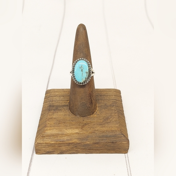 Handcrafted Turquoise Ring Sz 7 - Picture 2 of 10